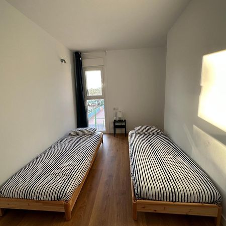 Apartamentos Canet Al Mar. كانيت ذي بيرينغير المظهر الخارجي الصورة