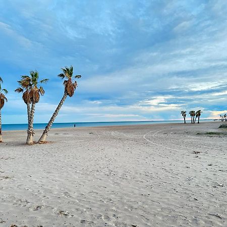 Apartamentos Canet Al Mar. كانيت ذي بيرينغير المظهر الخارجي الصورة