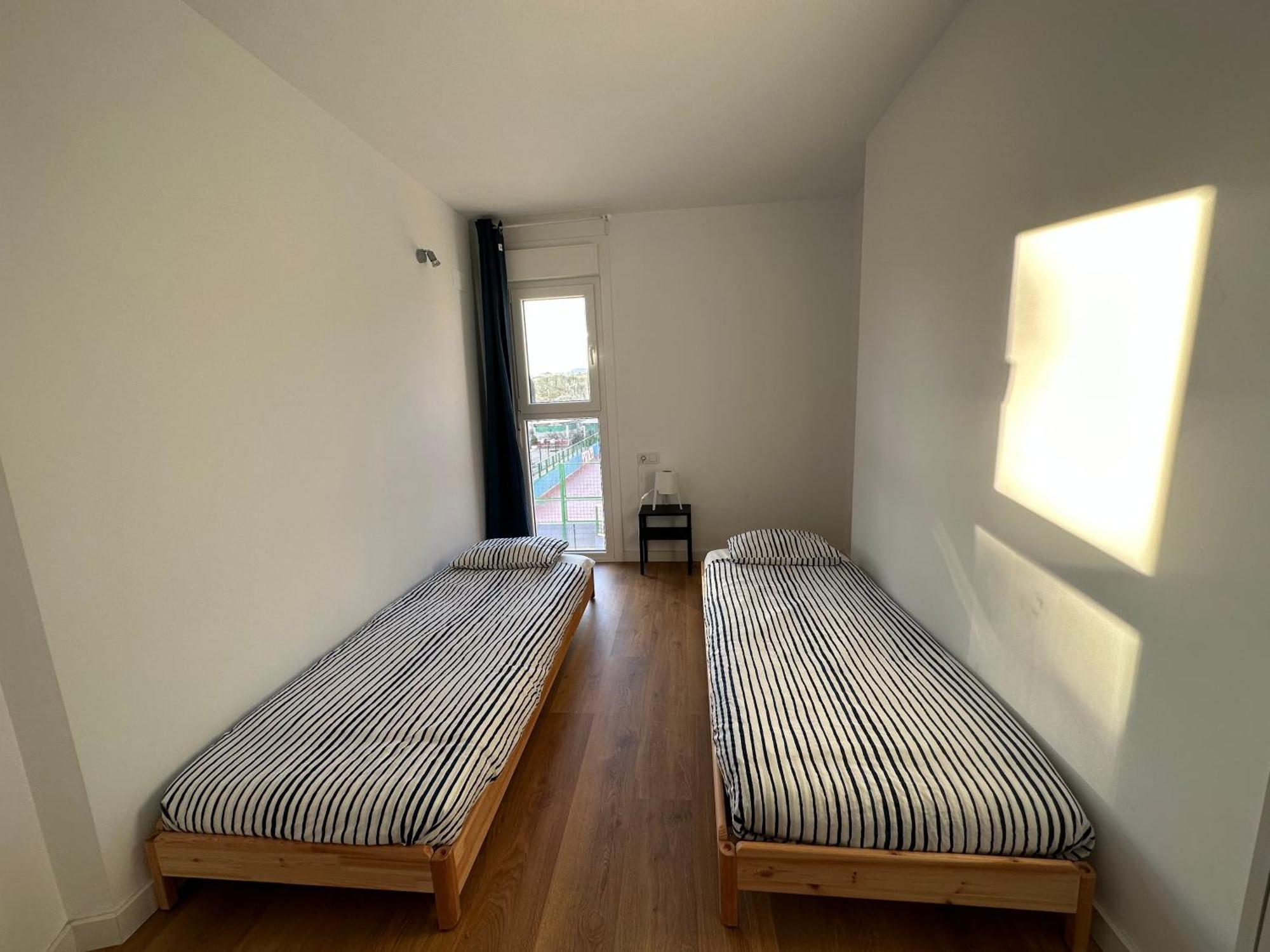Apartamentos Canet Al Mar. كانيت ذي بيرينغير المظهر الخارجي الصورة