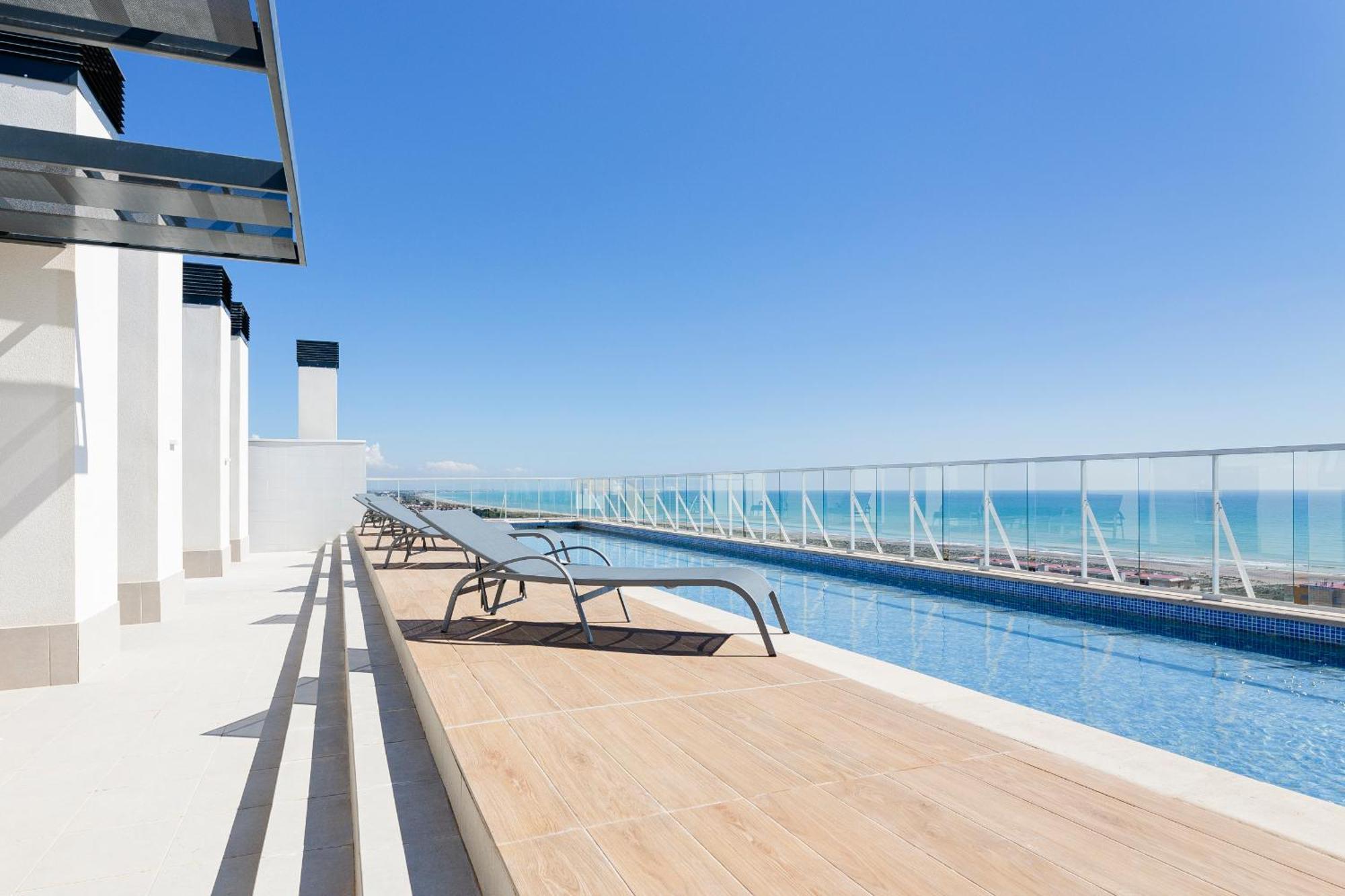 Apartamentos Canet Al Mar. كانيت ذي بيرينغير المظهر الخارجي الصورة
