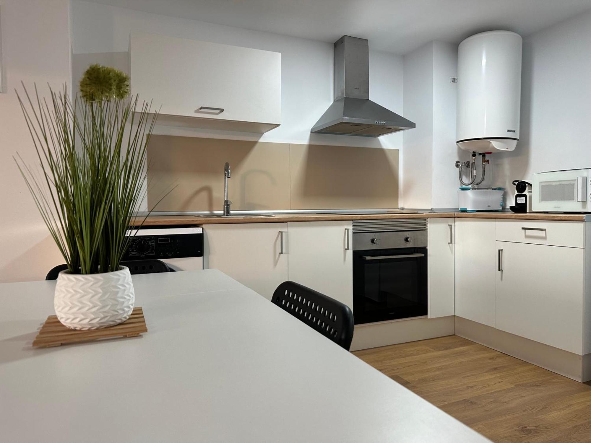 Apartamentos Canet Al Mar. كانيت ذي بيرينغير المظهر الخارجي الصورة
