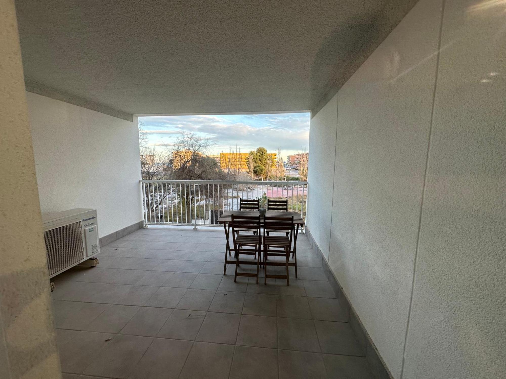 Apartamentos Canet Al Mar. كانيت ذي بيرينغير المظهر الخارجي الصورة